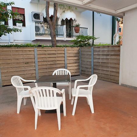 Residence Ca D'Oro Lido di Jesolo Bagian luar foto