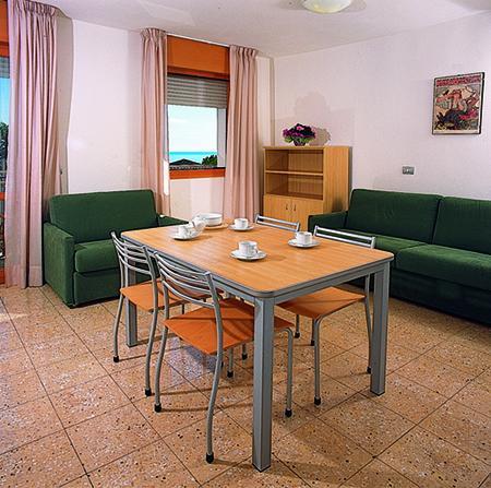 Residence Ca D'Oro Lido di Jesolo Bagian luar foto