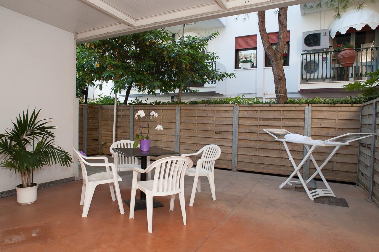 Residence Ca D'Oro Lido di Jesolo Bagian luar foto