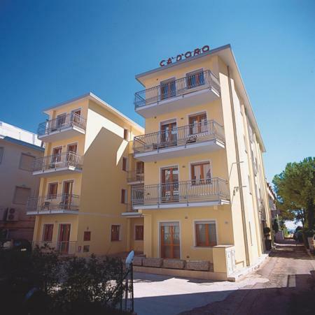 Residence Ca D'Oro Lido di Jesolo Bagian luar foto